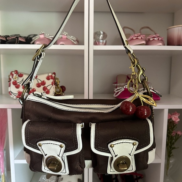 Coach Handbags - SOLD🩷